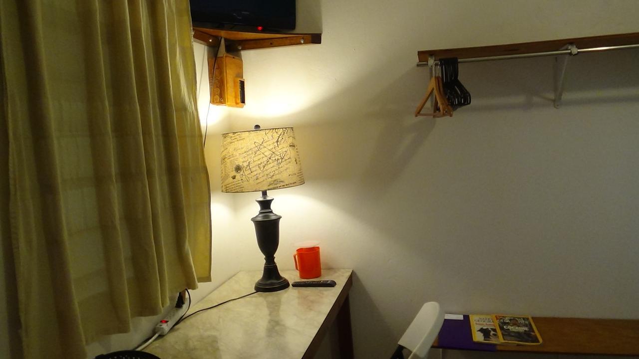Hacienda Tropical Guest House Belmopan Exterior foto